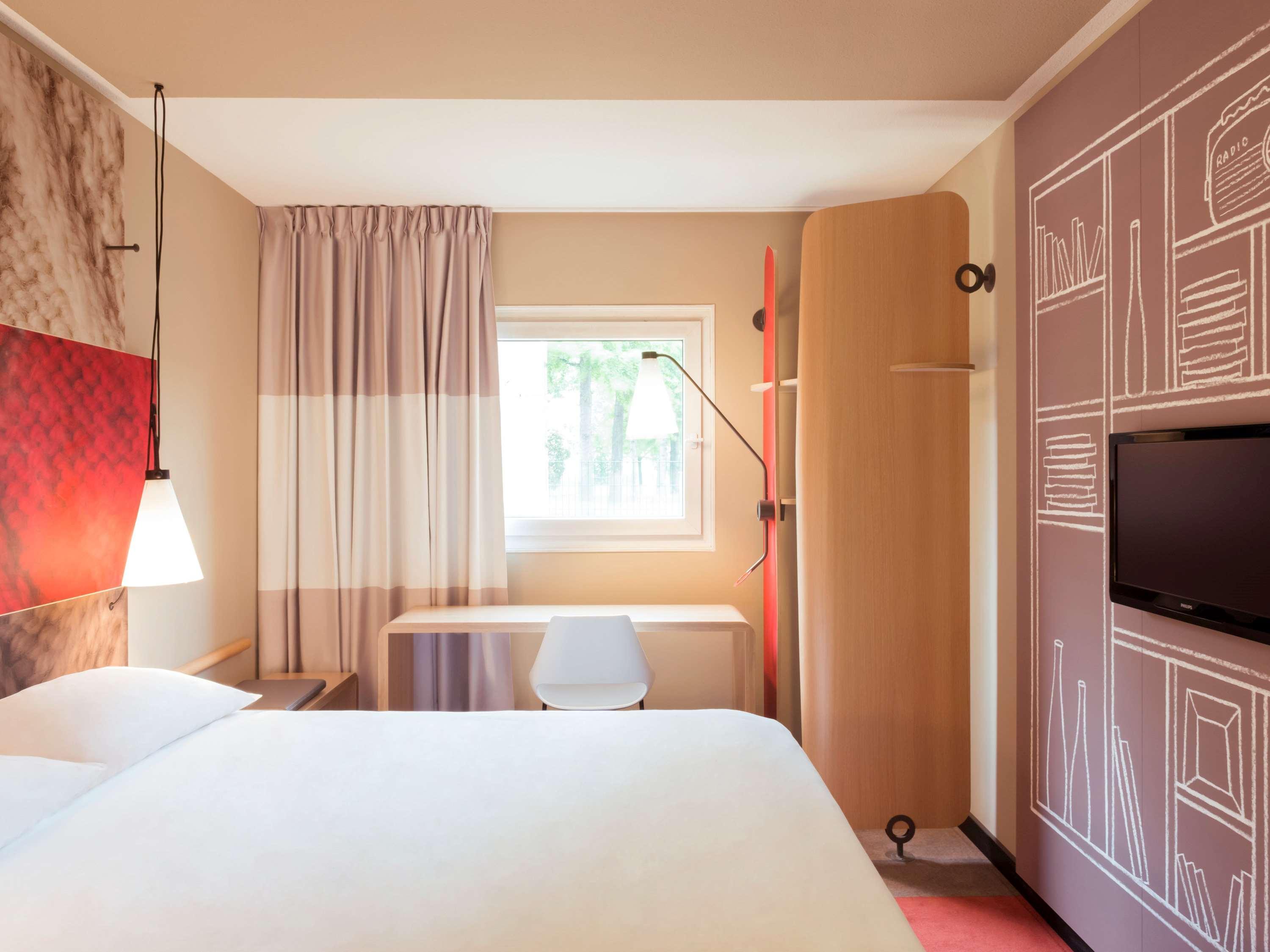 Ibis Aachen Marschiertor - Aix-La-Chapelle Hotel Exterior photo